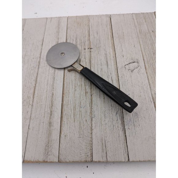 Ekco Pizza Cutter #7 Blade 2 5/8" Diameter 8" USA Stainless Steel Black - Picture 1 of 6